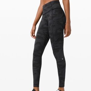 🆕️ (NWT) Lululemon Fast and Free HR Tight 28"